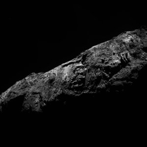 Comet_on_31_December_2015_OSIRIS_narrow-angle_camera_node_full_image_2